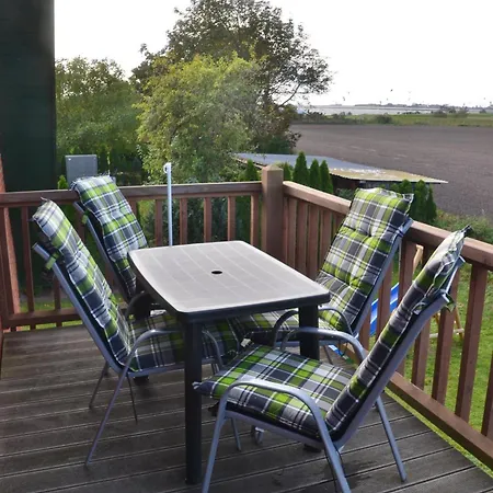 Ferienwohnung In Lemkenhafen Auf