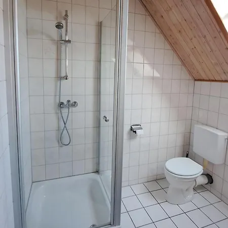 아파트 Ferienwohnung In Lemkenhafen Auf 페마른