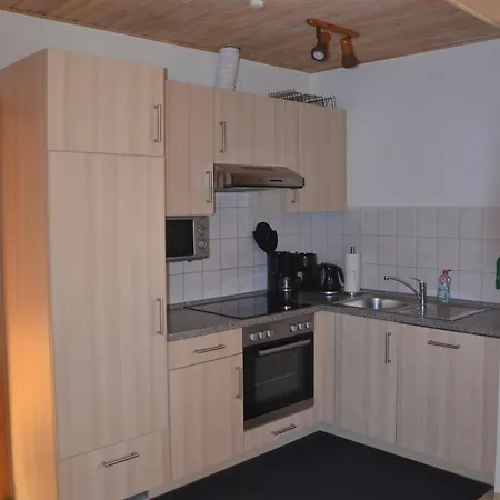 아파트 Ferienwohnung In Lemkenhafen Auf *